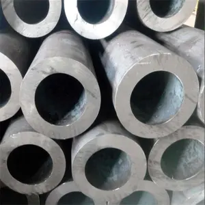 Steel Pipe Manufacturer ASTM Round Hot Rolled Steel Pipe Welded Or Seamless Mild Carbon Steel Pipe Oil And Gas Pipeline