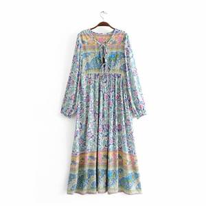 Robe élastique à manches longues, tenue de style bohème à motif floral, bati décharge, vêtement doux, élastique au niveau de la poitrine, nouvelle collection 2020 - Product Image 1