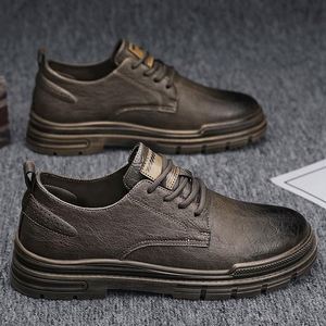 High Quality New Winter Trend Men's British Style Plus Suede Slip-On Warm Shoes Florals for All Seasons Jick Laser-Carved Insole - Product Image 4