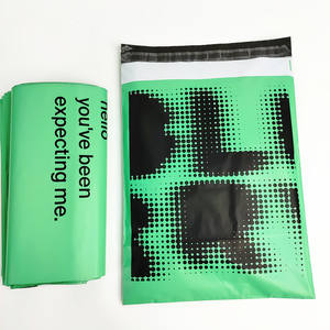 Bolsa de Correo de Polietileno Verde Mate con Impresión Personalizada, Envío Exprés, Resistente a la Humedad, para Ropa y Zapatos - Product Image 5