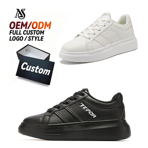 Nouvelles chaussures de printemps pour hommes, tendance, polyvalentes, décontractées, sportives, chaussures de cricket pour étudiants, styles tendance - Product Image 1