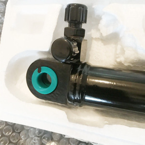 Pièce compatible Liugong 870H 860H 862H 856H Cylindre de levage du capot moteur 10C3997 Pièces de machines de construction directes d'usine - Product Image 5