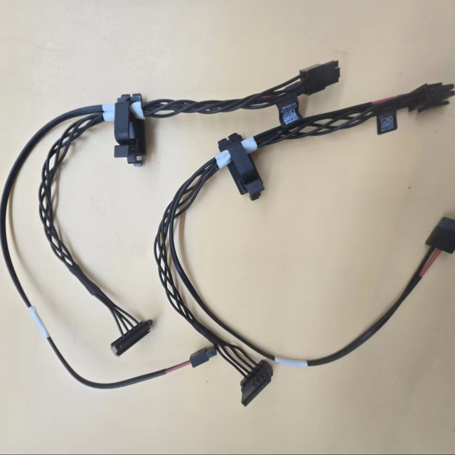 0YJW72 /YJW72 1250 SATA Drive Power Cable