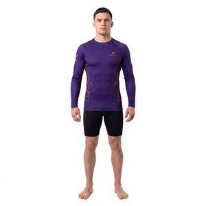 Camiseta de compresión de manga corta para hombre de poliéster y spandex, azul y naranja, de secado rápido, UPF50+, con protección UV y costuras sublimadas. - Product Image 1