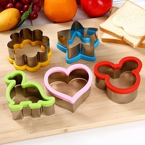 Sandwich <b>Cutter</b> and Sealer Press Mold for Kids <b>Bread</b> Pancake Maker DIY Cookie <b>Cutter</b> - Product Image 1