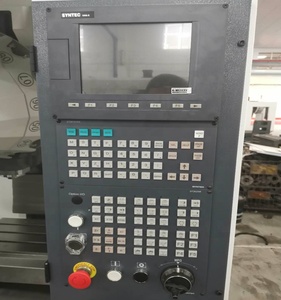 Centro de Mecanizado CNC Automático de Alta Velocidad de 3 Ejes y 4 Funciones de Perforación y Roscado - Product Image 4