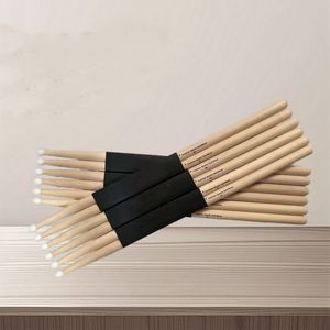 <span class=keywords><strong>Baquetas</strong></span> de Madera de Arce Natural al por Mayor de Fábrica, 5A 7A 2B 5B, Puntas de Nailon para Práctica, Se Acepta Logotipo Personalizado - Product Image 4