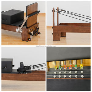 Macchina Reformer per Pilates in Legno di Noce Resistente Attrezzatura per Equilibrio Fitness Allenamento a Casa e in Palestra - Product Image 3