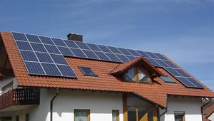 Panneaux solaires photovoltaïques monocristallins demi-coupés AKY072623 de 560W, 565W, 570W, 575W, 580W à verre simple - Product Image 5