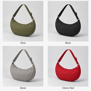 กระเป๋าครึ่งวงกลมไนลอนสะพายข้างสำหรับผู้หญิง น้ำหนักเบา 30x15 ซม. รับสกรีนโลโก้ - Product Image 5