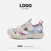 Sandales fermées pour filles OEM/ODM, sportives, nouvelle collection été, respirantes, à semelle souple, pour la plage, fermeture Velcro, en cuir synthétique