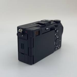 Cámara sin Espejo Sony A7C 4K <span class=keywords><strong>de</strong></span> Fotograma Completo Usada, Estado A+, 24.2MP, Ideal para Vlogging y Viajes, Cámara <span class=keywords><strong>de</strong></span> Fotograma Completo Usada con Wi-Fi - Product Image 2