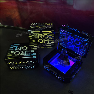 Estuche para 3 Botellas de Champán con Iluminación LED Recargable, Diseño As de Espadas, para Fiestas en Clubes Nocturnos, 2026 - Product Image 2