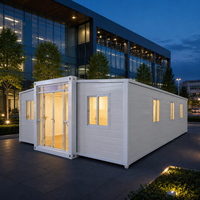 Maison conteneur modulaire préfabriquée fonctionnelle à double aile extensible pour bureau de terrain
