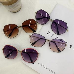 New Color Red Fashion <b>Large</b> <b>Frame</b> UV400 Sunglasses Irregular Wholesale Luxury Unisex Metal+PC - Product Image 1