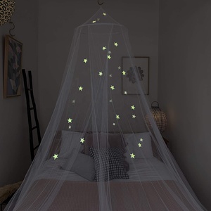 Copriletto Pieghevole per Bambini con Motivo a Stelle Notturne e Design Illuminato per Letti di Ragazzi e Ragazze - Product Image 2