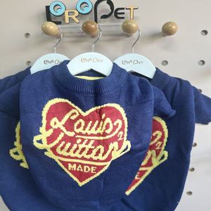 Designer de luxo Algodão Malha <span class=keywords><strong>Cat</strong></span> Dog Sweater para Primavera Outono Inverno Personalizado Impresso Pet Vestuário Atacado Fabricante - Product Image 1