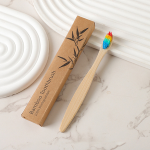 Brosse à dents en bois personnalisée Uionen avec texte gravé, brosse à dents de voyage tendance pour la famille, cadeau créatif pour les amis et la famille - Product Image 6