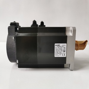 Servomotor HG-KN73J-S100, 7.2 Nm, 3000 RPM, Altura del Eje de 40 mm, Uso Industrial - Product Image 4