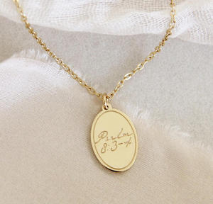 Collar de Acero Inoxidable con Grabado Personalizado de los Salmos 8, Luna y Estrellas, en Oro de 14k, Joyería Cristiana con Versículo Bíblico - Product Image 2