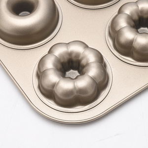 Carbon Steel Baking Pan 9-Cavity Flower Shape Donut Mold Muffin Pans For Household Cake Baking - Product Image 3