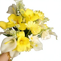 Buket Bunga Tulip Calla Lily Daisy Sutra Mewah Yi Yage SH264 Warna Putih dan Kuning untuk Pernikahan & Pendaftaran Nikah