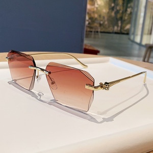 Rimless Women <b>Sunglasses</b> Rectangle <b>Gradient</b> Lenses UV400 Sun Protection Fashionable Adult Style - Product Image 1