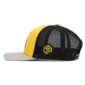 Gorra Deportiva TCAP Personalizada de 6 Paneles de Gamuza Tipo Trucker - Product Image 2