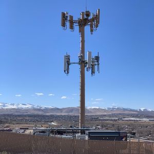 <span class=keywords><strong>Torre</strong></span> de mástil de telecomunicaciones <span class=keywords><strong>Torre</strong></span> de señal de teléfono móvil Señal de teléfono celular <span class=keywords><strong>Torre</strong></span> de estructuras de acero - Product Image 1