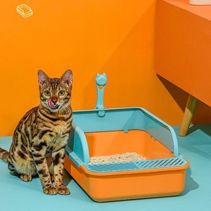 Extra Large Semi-Enclosed Cat Litter <b>Box</b> for Kittens - <b>Removable</b> with High Edges to Prevent Splashing - Product Image 1