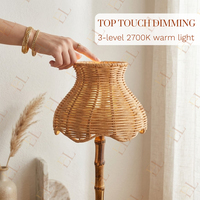 Lampe de table LED sans fil style ferme, abat-jour en rotin naturel, tige en bambou brûlé, commande tactile, alimentation par batterie, décoration intérieure