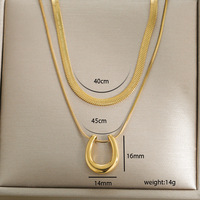 Collier pendentif en forme de fleur imperméable, plaqué or, en acier inoxydable, pour femmes, minimaliste, pour les fêtes, chaînes superposées, tendance