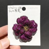 XILIANGFEIZI Soldes Exceptionnelles Broche Fleur de Camélia Vintage en Cuivre et Zircon Cadeaux de Thanksgiving pour Femmes