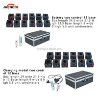 Top Vente Électronique Feux D'artifice Machine Télécommande Machine Équipement De Scène Prop Fleur Pulvérisation Machine Pour La Performance De Mariage