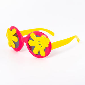 Lunettes de soleil pieuvre pour enfants, monture en résine, protection solaire classe 2, unisexe, mode été 2024, tenues de voyage - Product Image 5