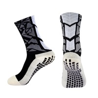 Chaussettes de football personnalisées avec logo, antidérapantes, semelle en silicone à points, respirantes, chaussettes de football OEM ODM Factory