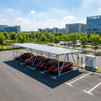 Profils en acier formés revêtus de Zn-Al-Mg pour projets extérieurs, résistants à la corrosion, pour structures de stationnement et abris solaires.