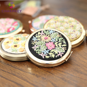 Chất Lượng Cao Ưa Thích Tự Làm Thêu Kit Nhỏ Trang Điểm Gương Thủ Công Với Thêu Chủ Đề Và Kim Tất Cả Các Phụ Kiện - Product Image 3