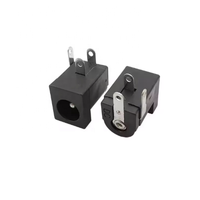 DC-005 soket Jack daya 5.5x2.1mm hitam, adaptor Terminal dudukan sudut kanan tipe barel catu konektor Wanita