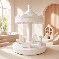 Manège Carrousel Blanc Doux pour Enfants, Idéal pour Aire de Jeux Intérieure, Location de Fêtes, Événements, Manège Animalier Rotatif, Équipement de Jeux