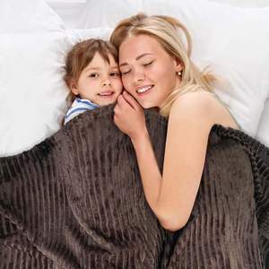 Manta Ligera para Cama, Sofá, Noche <span class=keywords><strong>de</strong></span> Cine, Manta Gruesa y Suave para Sofá para Invierno, Manta <span class=keywords><strong>de</strong></span> Franela a Rayas - Product Image 3