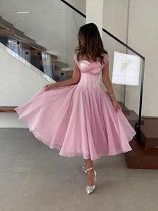 Robe de soirée élégante en tulle pour femme, col carré sexy, taille corset, coupe trapèze, longueur thé, idéale pour mariage et cocktail - Product Image 4