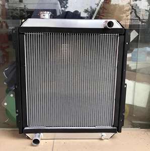 Escavatore EX Hita-chi ZAX55 60 70 100 120 200 210 240-3-5-6 serbatoio acqua radiatore - Product Image 3