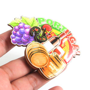 مغناطيسات ثلاجة تذكارية مخصصة من البرتغال، مغناطيسات خشبية ملونة ثلاثية الأبعاد على شكل ديك برتغالي وترام وجيتار وزجاجة نبيذ - Product Image 3