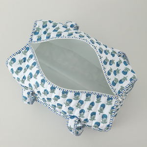 Wholesale Lightweight Large Capacity <strong>Weekend</strong> <strong>Bag</strong> Quilted Floral Travel Duffle <strong>Bag</strong> <strong>for</strong> <strong>Women</strong> - Product Image 6