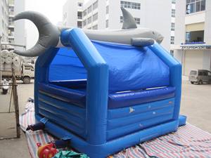 Castillo Inflable con Forma de Tiburón, Material de PVC, Capacidad para 500 kg, para 10 Pasajeros, Dimensiones de 4.5 m, para Fiestas Comerciales al Aire Libre - Product Image 5