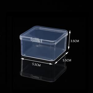 Caja de almacenamiento cuadrada de plástico transparente, 5,5 cm x 5,5 cm x 3,5 cm, con tapa, para joyería, tapones para los oídos, piezas de repuesto, aparejos de pesca - Product Image 1