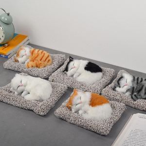 Mini Gato de Simulación Adorable en Tamaño Real para Decoración del Hogar, Accesorios de Fotografía, Mascota al por Mayor a Bajo Precio, Gato de Tamaño Mini - Product Image 1