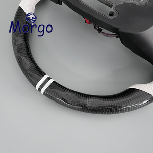 Volant personnalisé en fibre de carbone pour <span class=keywords><strong>Ford</strong></span> Kuga Mk3 Mk2 Focus <span class=keywords><strong>Fiesta</strong></span> Mk7 Everest Mondeo Mk5 <span class=keywords><strong>RS</strong></span> Ranger Mustang - Product Image 6
