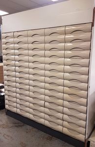 Étagère de <span class=keywords><strong>pharmacie</strong></span> en métal personnalisée, présentoir en acier, support de <span class=keywords><strong>rangement</strong></span>, système flexible, <span class=keywords><strong>tiroir</strong></span> divisé - Product Image 4